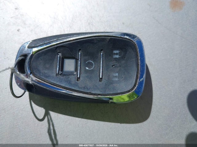 Продажа на аукционе авто 2019 Chevrolet Equinox Lt, vin: 2GNAXJEV3K6223046, номер лота: 43577027