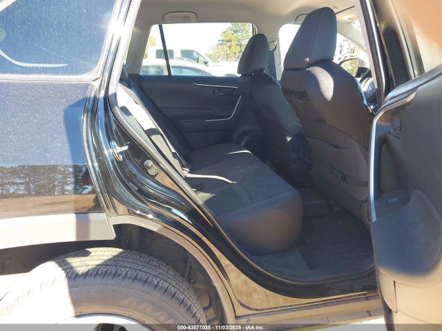 Toyota RAV4 LE 2025 2T3H1RFV7SC314185 Image 8