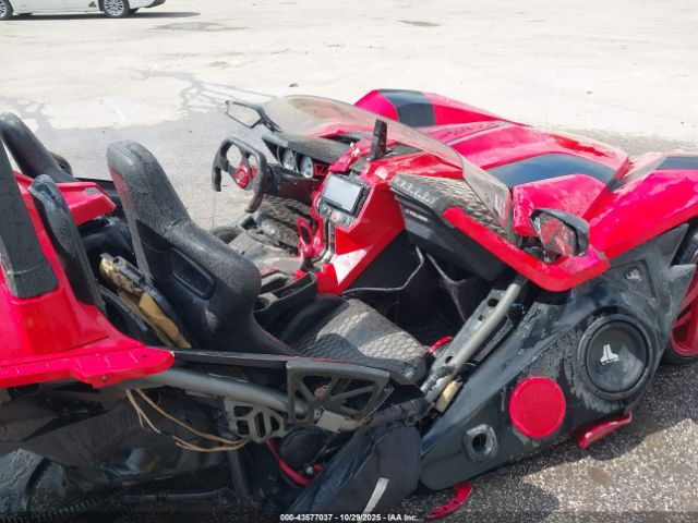 2015 POLARIS SLINGSHOT 57XAAPFA2F5100193 Photo 4