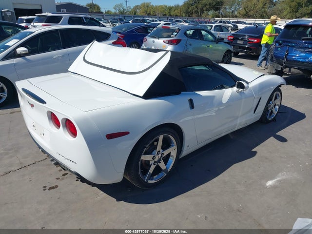 2006 CHEVROLET CORVETTE 1G1YY36U265125383 Photo 3