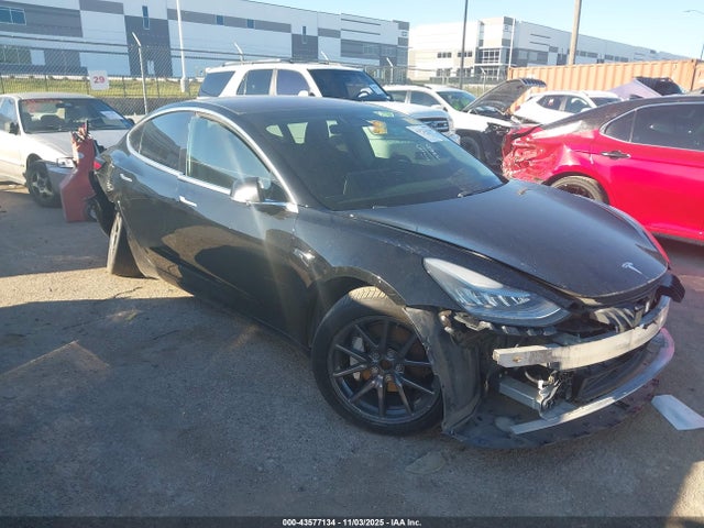 2018 TESLA MODEL 3 5YJ3E1EB8JF092993 Photo 0