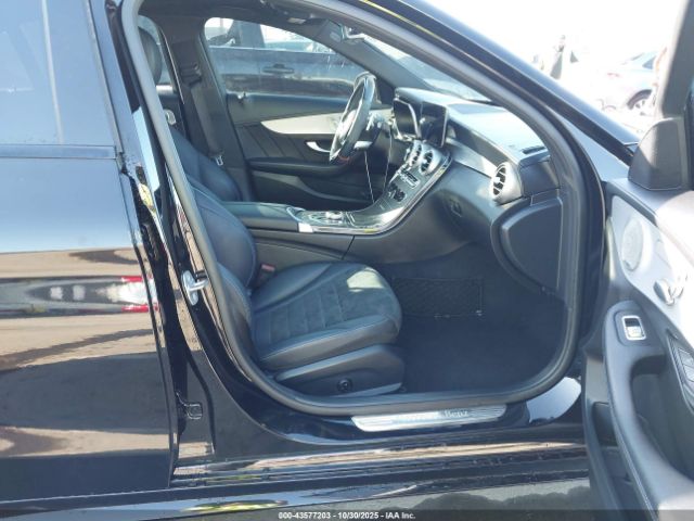 2021 MERCEDES-BENZ C 300 W1KWF8DB9MR644705 Photo 4