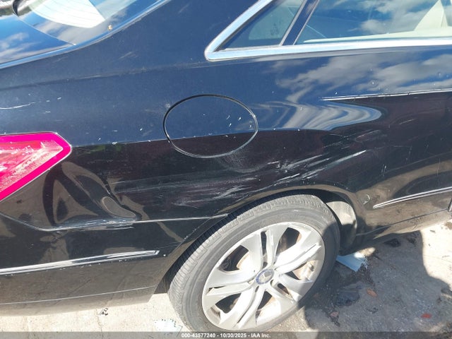 Auction sale of the 2010 Mercedes-benz E 350, vin: WDDKJ5GB2AF003531, lot number: 43577240