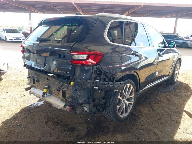 2020 BMW X5 5UXCR4C06L9B16276 Photo 3
