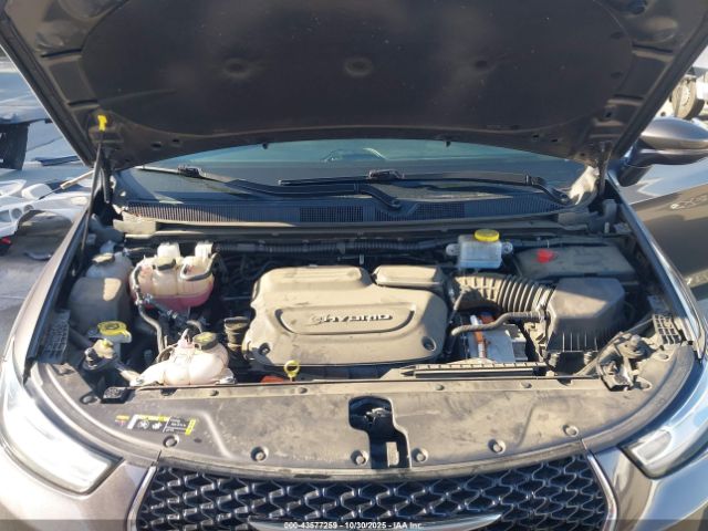 2022 CHRYSLER PACIFICA HYBRID 2C4RC1L7XNR139546 Photo 9