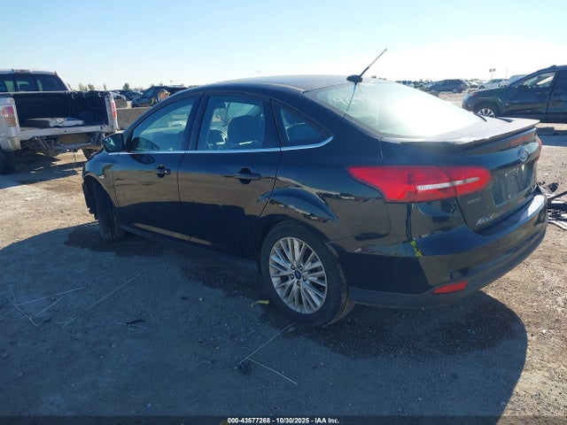 2018 FORD FOCUS 1FADP3J22JL317072 Photo 2