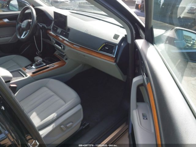 2021 AUDI Q5 WA1BAAFY4M2124060 Photo 4