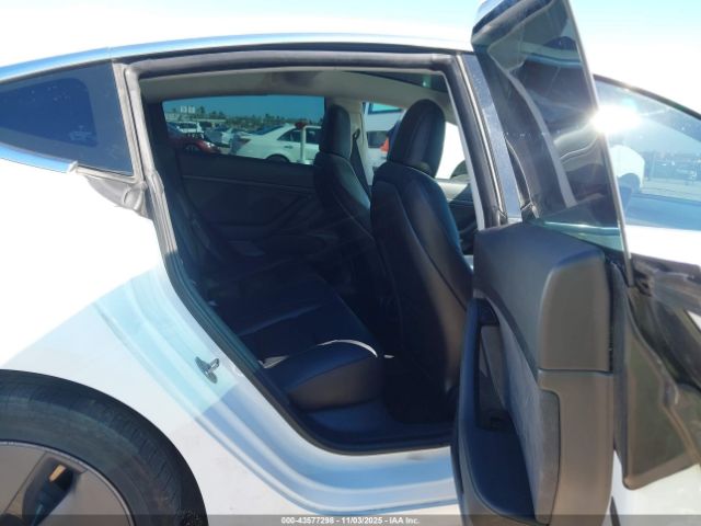 2020 TESLA MODEL 3 5YJ3E1EA4LF613671 Photo 7