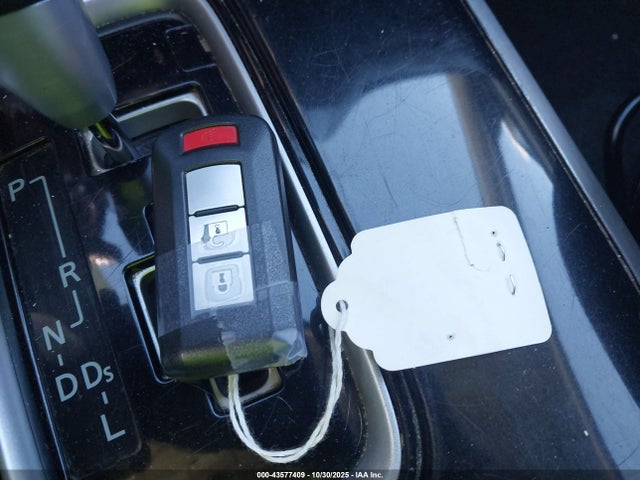 2018 MITSUBISHI OUTLANDER JA4AZ3A39JJ003473 Photo 10