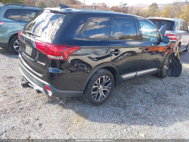2018 MITSUBISHI OUTLANDER JA4AZ3A39JJ003473 Photo 3