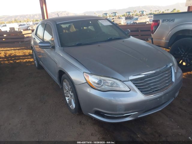 2014 CHRYSLER 200 1C3CCBBB2EN185102