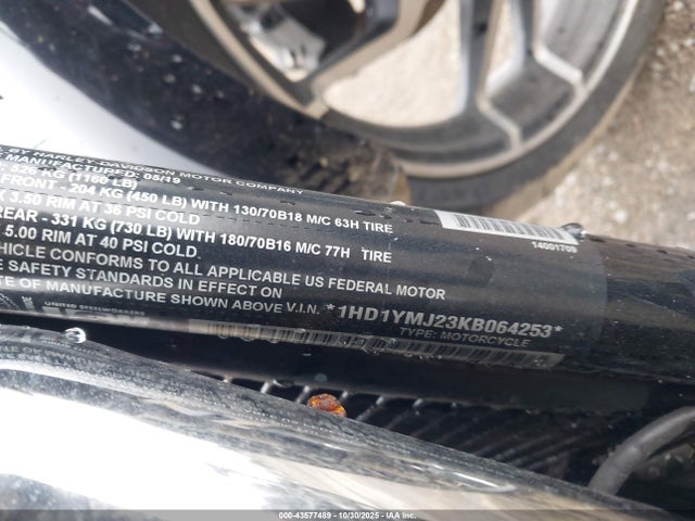 2019 HARLEY-DAVIDSON FLSB 1HD1YMJ23KB064253 Photo 9