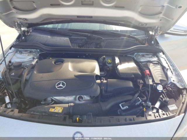 2016 MERCEDES-BENZ GLA 250 WDCTG4EB8GJ230331 Photo 9
