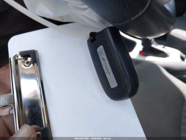 2019 JEEP COMPASS 3C4NJCAB0KT737208 Photo 10