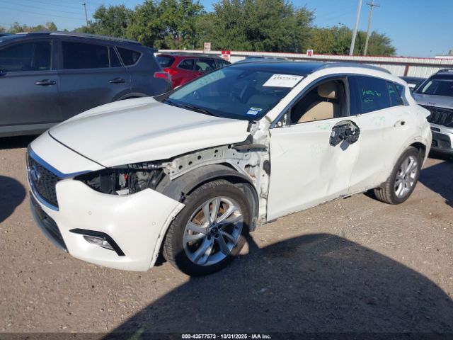 2017 INFINITI QX30 SJKCH5CP9HA028636 Photo 1