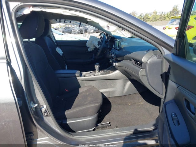 3N1AB8BV6RY312738 Nissan Sentra S Xtronic Cvt