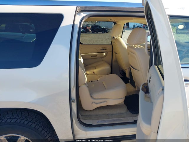 2007 CADILLAC ESCALADE ESV 1GYFK66827R195765 Photo 7