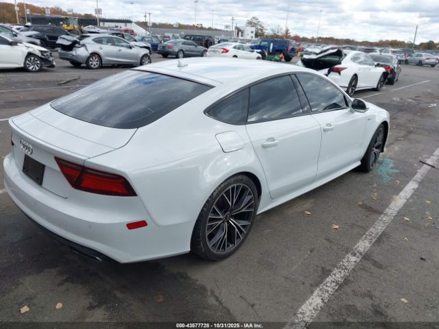 2016 AUDI A7 WAU2GAFC2GN022331 Photo 3