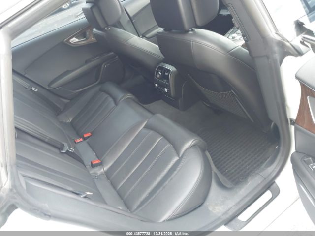 2016 AUDI A7 WAU2GAFC2GN022331 Photo 7