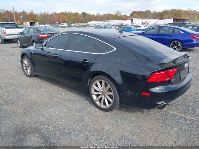 2012 AUDI A7 WAU2GAFCXCN095893 Photo 2