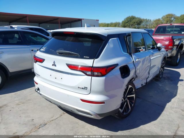 2024 MITSUBISHI OUTLANDER PHEV JA4T5VA95RZ024502 Photo 3