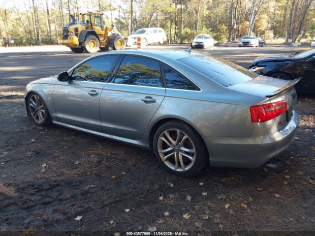 2013 AUDI S6 WAUF2AFCXDN114931 Photo 2