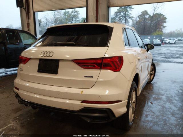 2020 AUDI Q3 WA1DECF34L1012506 Photo 3