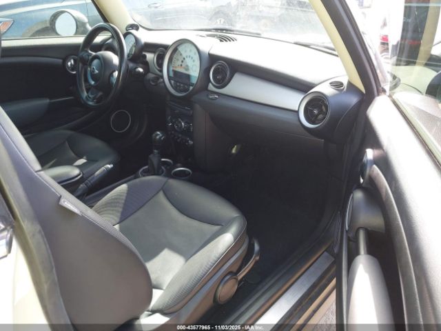 2012 MINI COOPER WMWSU3C51CT257108 Photo 4