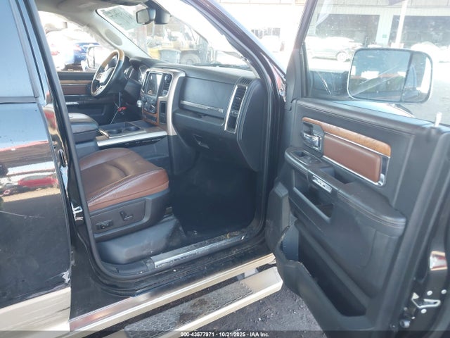 1C6RR7PT6ES105781 RAM 1500 Longhorn