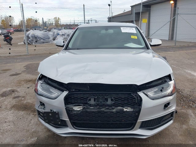 43577976 :رقم المزاد ، WAUFFAFLXEN031389 vin ، 2014 Audi A4 2.0t Premium مزاد بيع