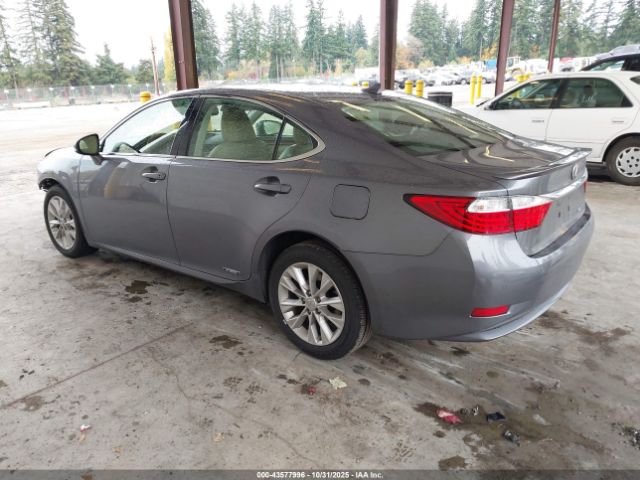 2013 LEXUS ES 300H JTHBW1GG0D2022878 Photo 2