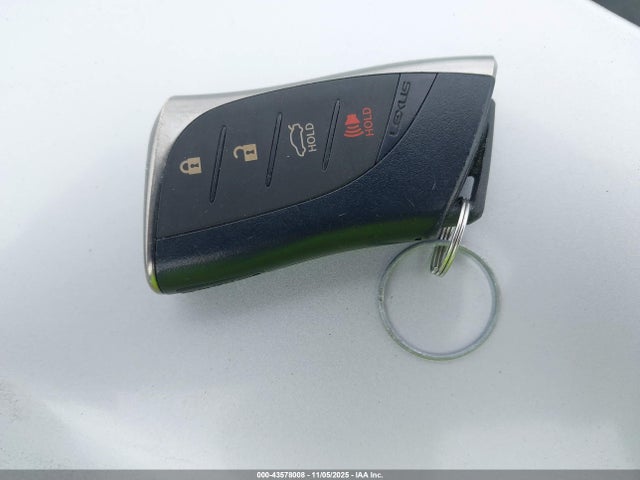 43578008 :رقم المزاد ، 58ADA1C12RU049090 vin ، 2024 Lexus Es 300h مزاد بيع