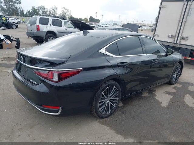 43578008 :رقم المزاد ، 58ADA1C12RU049090 vin ، 2024 Lexus Es 300h مزاد بيع