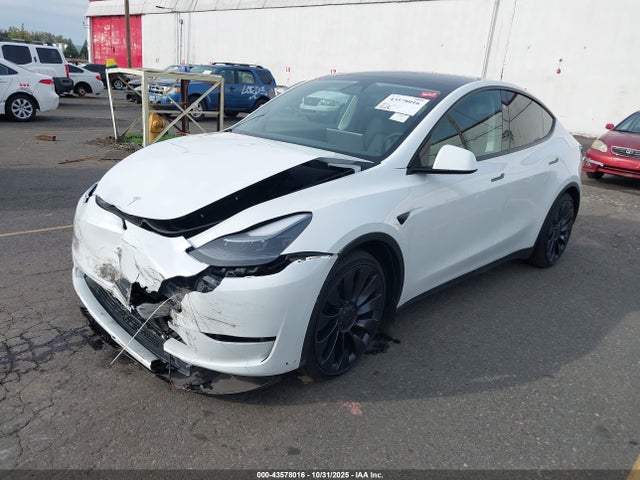 7SAYGDEF5PF947410 Tesla Model Y Performance Dual Motor All-wheel Drive
