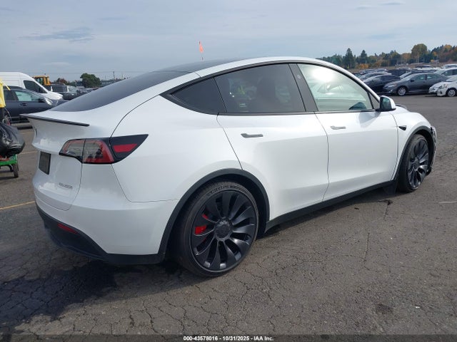 7SAYGDEF5PF947410 Tesla Model Y Performance Dual Motor All-wheel Drive
