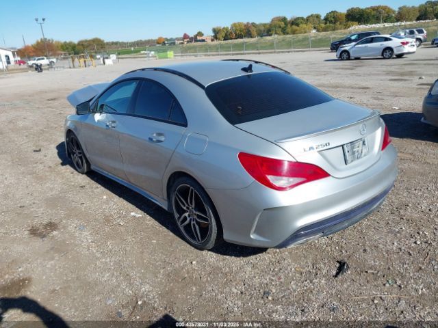 2019 MERCEDES-BENZ CLA 250 WDDSJ4EB4KN739956 Photo 2
