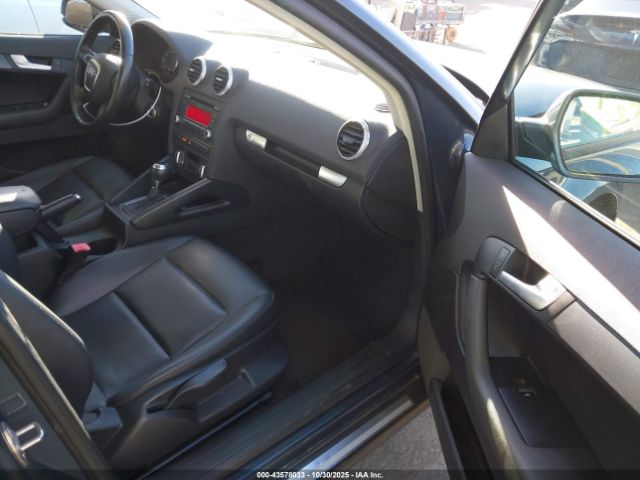 2012 AUDI A3 WAUBEAFM3CA055760 Photo 4