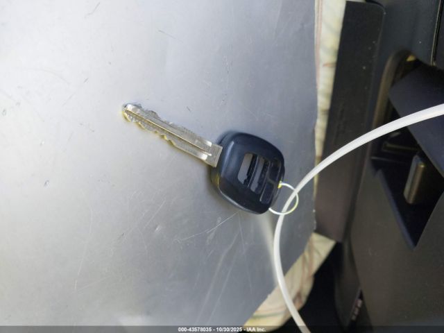 2019 TOYOTA COROLLA 5YFBURHE5KP902850 Photo 10