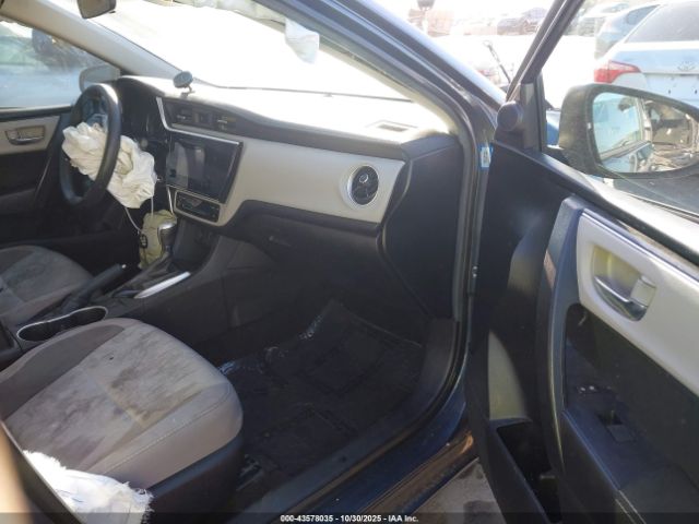 2019 TOYOTA COROLLA 5YFBURHE5KP902850 Photo 4