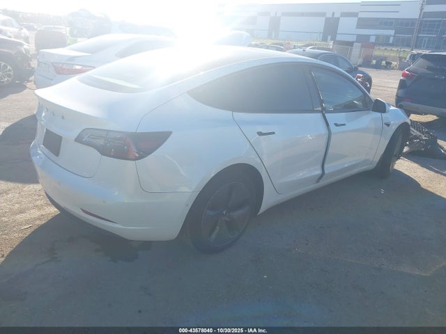 2019 TESLA MODEL 3 5YJ3E1EAXKF430791 Photo 3