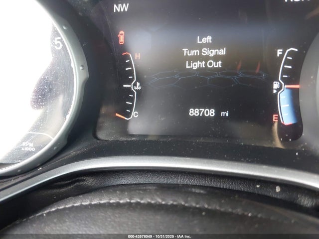 Jeep Compass Latitude 4x4 2018 3C4NJDBB5JT207710 Image 16