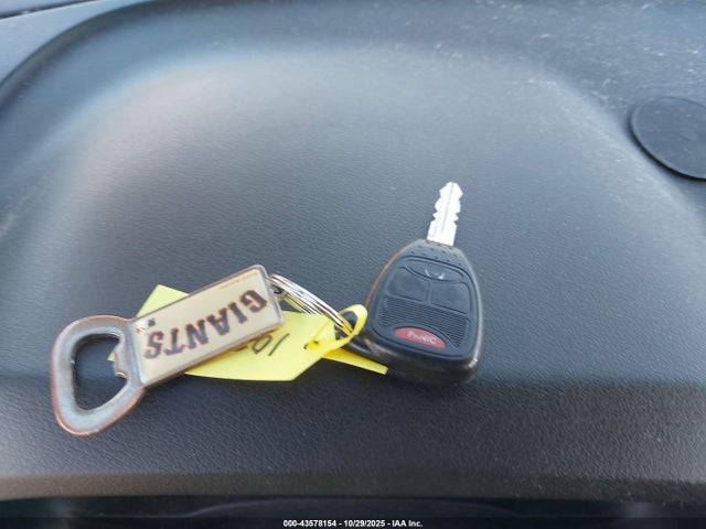 1C4NJRFB3GD804523 Jeep Patriot Latitude