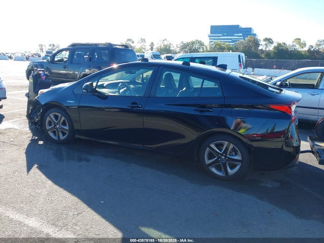 JTDKAMFU2N3178974 Toyota 2zr-fxe,1nm