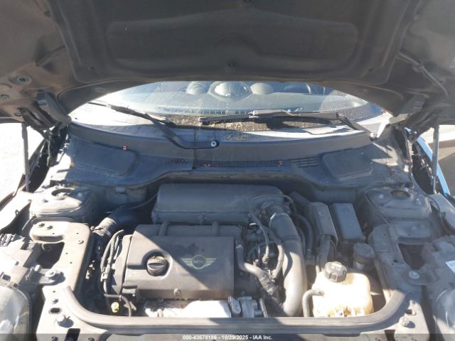 2016 MINI COUNTRYMAN WMWZC3C52GWT08301 Photo 9