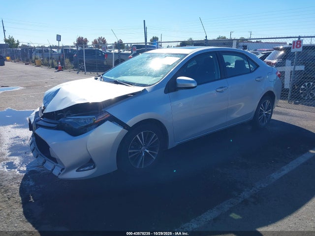 Toyota COROLLA LE 2017 2T1BURHE4HC914898 Image 2