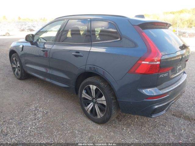 2024 VOLVO XC60 RECHARGE PLUG-IN HYBRID YV4H60DL9R1755089 Photo 2