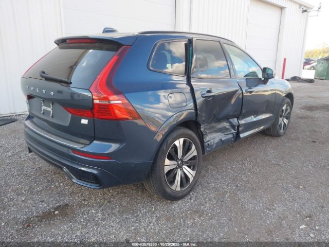 2024 VOLVO XC60 RECHARGE PLUG-IN HYBRID YV4H60DL9R1755089 Photo 3
