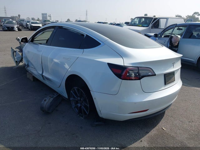 43578255 :رقم المزاد ، 5YJ3E1EA8LF804543 vin ، 2020 Tesla Model 3 Standard Range Plus Rear-wheel Drive/standard Range Rear-wheel Drive مزاد بيع