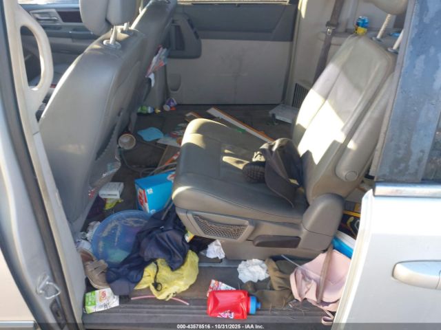 2010 CHRYSLER TOWN & COUNTRY 2A4RR5D15AR337987 Photo 7