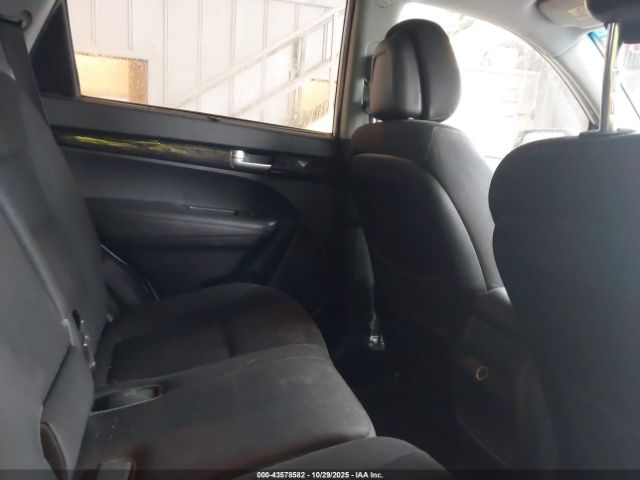 2014 KIA SORENTO 5XYKT4A69EG458745 Photo 7